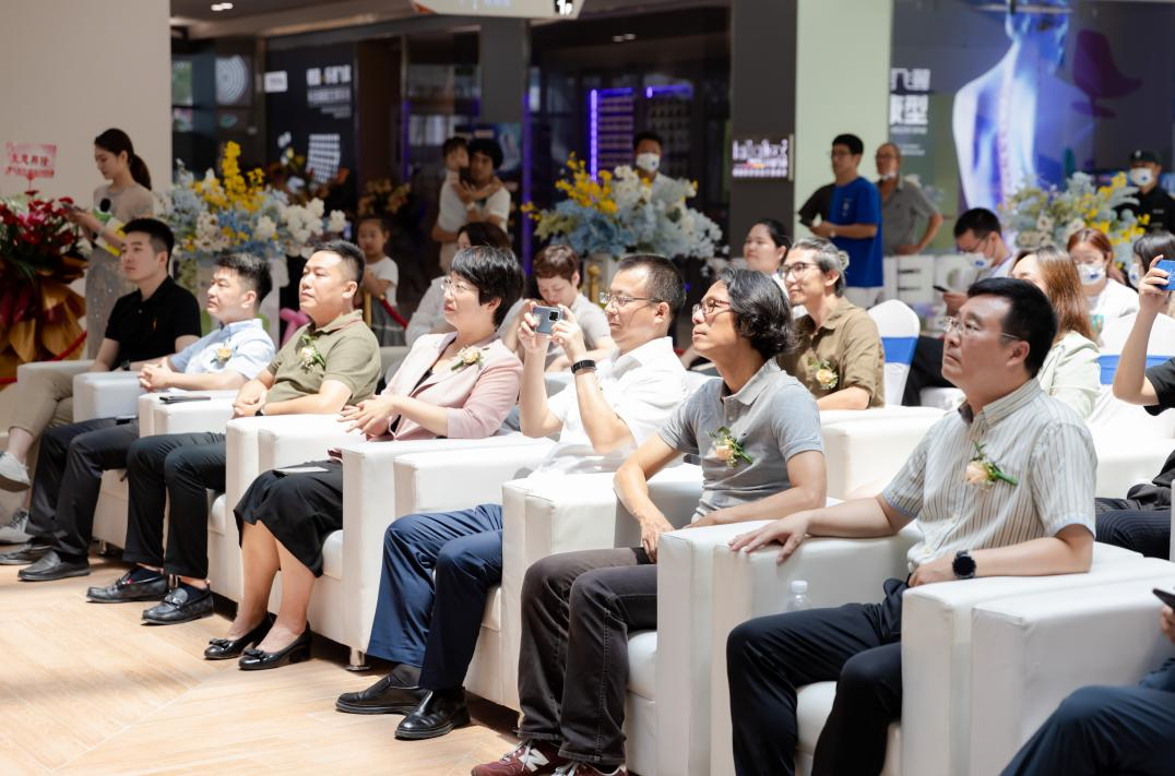 1658972453188168jyl3.png 第六空間國際高端家居3.png